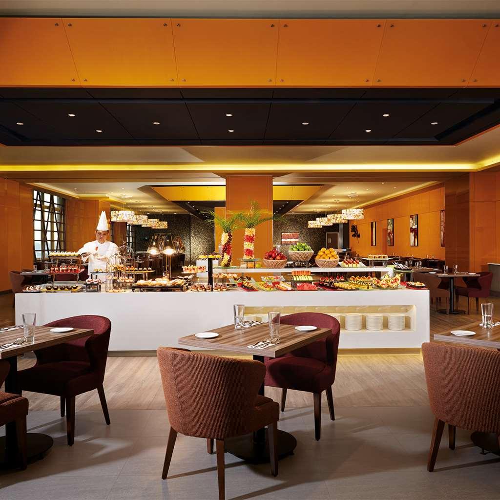 Sunway Lagoon Hotel , Formerly Sunway Clio Hotel Subang Jaya Restaurant photo